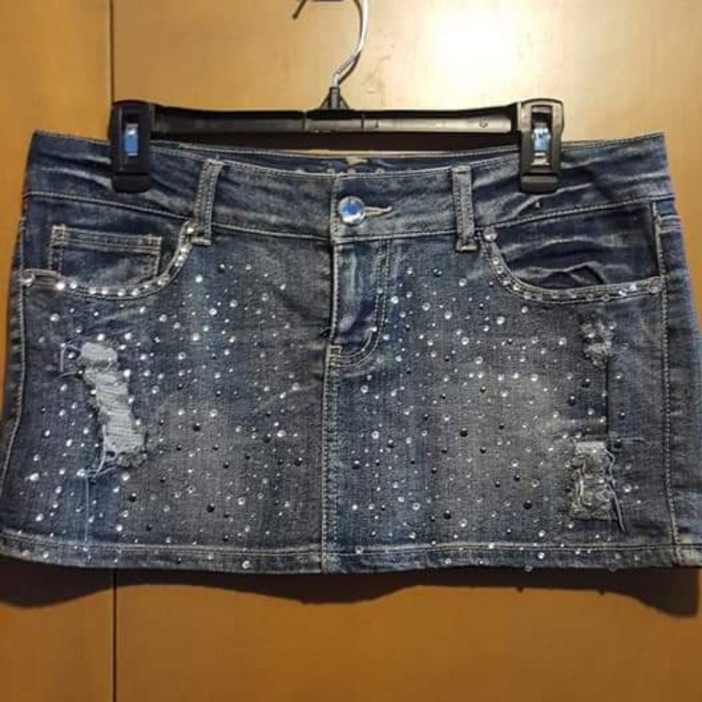 Denim skirt with Rhinestones